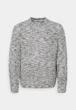 Pier One Prix Sacrifiés Pullover Pulls Et Gilets Col Rond Homme 10 Pier One Prix Sacrifiés Pullover Pulls Et Gilets Col Rond Homme -Mode Vêtements Boutique 00c0d9e16ecc4a8e9f835d6842142b41