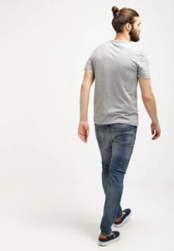 Rabais Pier One Jean Slim Jeans Normale Homme -Mode Vêtements Boutique 023c0909fd3b4463aa11aa2e5d4b2317