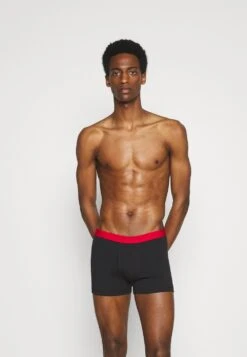 Pier One 5 PACK – Shorty Authentique 100% Sous-vêtements Normale Homme -Mode Vêtements Boutique 025c13dc20fb420bb678fa89106641ca