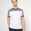 Pier One T-shirt Imprimé Prix Acceptable T-shirts Col Rond Homme -Mode Vêtements Boutique 02664e0719f345d9a1a9f90568fd2f7c