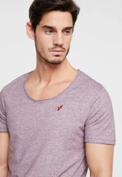 Pier One T-shirt Imprimé Produit De Première Qualité T-shirts Encolure Large Ronde Homme -Mode Vêtements Boutique 02cf145ee9eb4e508360a6ef959dc8b4