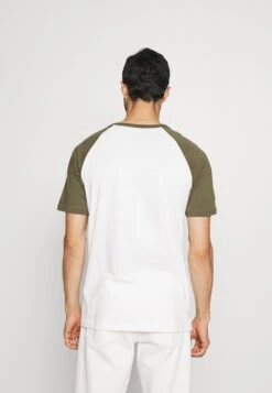 Pier One Authentique 100% 2 PACK – T-shirt Basique T-shirts Col Rond Homme -Mode Vêtements Boutique 058f20bf0d574c728f50a44790222219