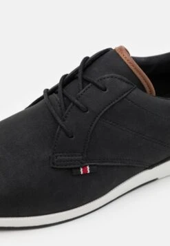 Prix Équitable Pier One Chaussures à Lacets Derbies, Richelieus & Chaussures Bateau Rond Homme -Mode Vêtements Boutique 09385dbb736847f5a5eac6cf4a1ece0d
