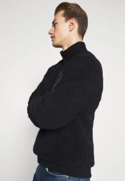 Pier One Sweat Polaire Prix Avantageux Sweats & Hoodies Col Camionneur Homme 15 Pier One Sweat Polaire Prix Avantageux Sweats & Hoodies Col Camionneur Homme -Mode Vêtements Boutique 0b27e21a839e4f56af9be8aed42665b4