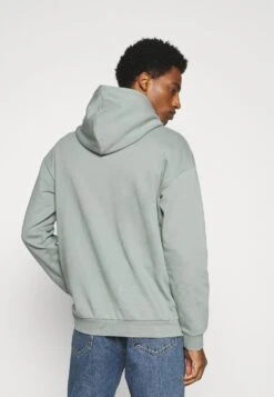 Pier One 2 PACK – Sweat à Capuche Prix Compétitif Sweats & Hoodies Homme 19 Pier One 2 PACK – Sweat à Capuche Prix Compétitif Sweats & Hoodies Homme -Mode Vêtements Boutique 12acf2900d4841c183b91a9ade749d79
