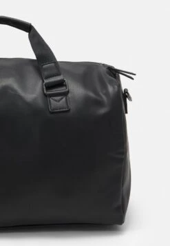 Pier One UNISEX – Sac Week-end Garantie De Qualité 100% Sacs De Voyage Et Valises Fermeture éclair -Mode Vêtements Boutique 1365b9f0379a4e39bee5488d8e95b189