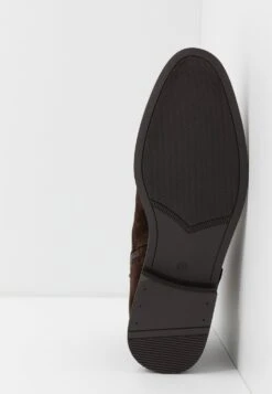 Pier One Prix Bradés Bottines à Lacets Boots Et Bottes Rond Homme -Mode Vêtements Boutique 18866c57b3fc4475afbb9b7f807782cd