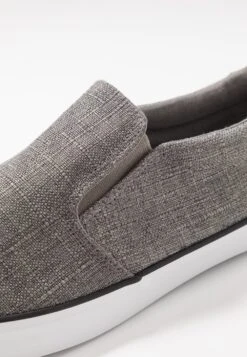 Pier One Prix Compétitif Mocassins Mocassins Et Loafers Rond Homme -Mode Vêtements Boutique 1a6339075c614fff967da82a918f76f6