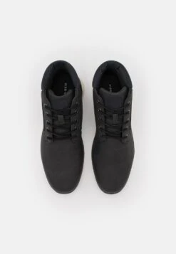 Pier One Chaussures à Lacets Prix D’Amis Derbies, Richelieus & Chaussures Bateau Rond Homme -Mode Vêtements Boutique 1b478e766dd24a1a859a6cbf15ce72ce