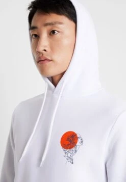 Pier One Prix Affortable Sweat à Capuche Pulls Et Gilets Homme 12 Pier One Prix Affortable Sweat à Capuche Pulls Et Gilets Homme -Mode Vêtements Boutique 200384e66c744404a701c00cc0b1b350