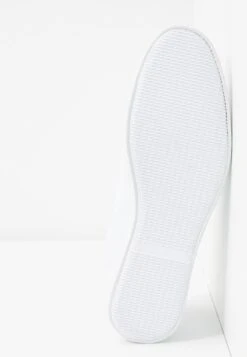 Qualité Absolue Pier One Baskets Basses Sneakers Rond Homme 12 Qualité Absolue Pier One Baskets Basses Sneakers Rond Homme -Mode Vêtements Boutique 20283ee557674b3e997cb0a0eeed9301