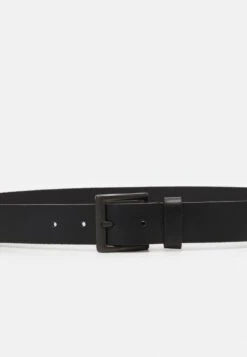 Pier One Ceinture Prix Légers Ceintures Boucle Ardillon Homme -Mode Vêtements Boutique 235e19f92dcf4f81b584f418e77831ed