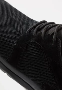 Pier One Baskets Basses Prix Équitable Sneakers Rond Homme -Mode Vêtements Boutique 284947c071924d99be28f591e9a3c65f