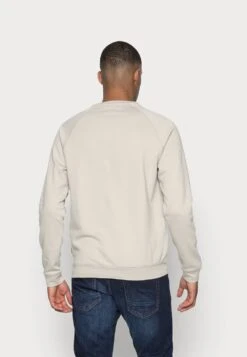 Pier One CRAFTED GOODS CREW – Sweatshirt Prix Dynamité Sweats & Hoodies Col Rond Homme -Mode Vêtements Boutique 28b331cacde74dc5a0216c7fbd0b70e6