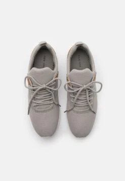 Marchandise De Première Qualité Pier One Baskets Basses Sneakers Rond Homme 15 Marchandise De Première Qualité Pier One Baskets Basses Sneakers Rond Homme -Mode Vêtements Boutique 2b0ba57dc79e4d6f8aadb3114c1093c3