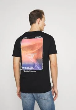 Pier One T-shirt Imprimé Prix Malin T-shirts Col Rond Homme 12 Pier One T-shirt Imprimé Prix Malin T-shirts Col Rond Homme -Mode Vêtements Boutique 2ecac895a59243588746a397155b10b2