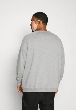 Pier One Prix Sympa 2 PACK – Sweat à Capuche Pulls Et Gilets Homme -Mode Vêtements Boutique 31aca5e3259349e79fdac21218c8da57