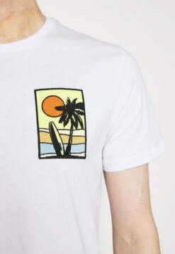 Pier One Prix Jamais Vus T-shirt Imprimé T-shirts Col Rond Homme -Mode Vêtements Boutique 33e8c831c09c41a383a7b89a2d44a5d5