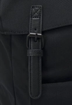 Produit De Première Qualité Pier One UNISEX – Sac à Dos Sacs Compartiment Pour Pc Portable -Mode Vêtements Boutique 3afd2aec4f914544a1f5cf67fb06d916