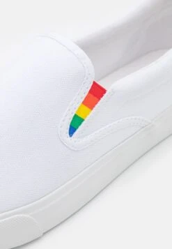 Pier One Discount En Ligne UNISEX – Baskets Basses Mocassins Et Loafers Rond -Mode Vêtements Boutique 3eee1c642c074e70bd4dc8636b54dbe3