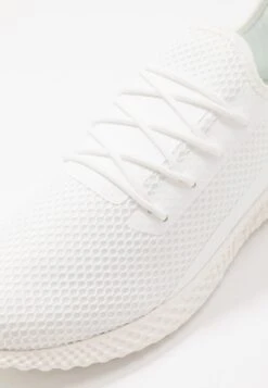 Pier One Meilleur Prix Garanti UNISEX – Baskets Basses Baskets & Sneakers Rond Homme 14 Pier One Meilleur Prix Garanti UNISEX – Baskets Basses Baskets & Sneakers Rond Homme -Mode Vêtements Boutique 3f20aaf0990d4371b348ea5f438326ab