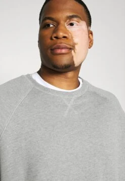 Pier One Prix Sympa 2 PACK – Sweat à Capuche Pulls Et Gilets Homme -Mode Vêtements Boutique 40c4c1ba42e748a1b79981ea913acc1a