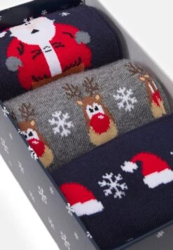 Pier One 3 PACK – Chaussettes 50% Off De Vente Sous-vêtements Chiné Homme -Mode Vêtements Boutique 4330115b0c6744779713058684736bea