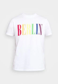 Pier One Prix Équitable PRIDE – T-shirt Imprimé T-shirts Col Rond Homme -Mode Vêtements Boutique 458c2bd5b4b042239e0f960a502817b9