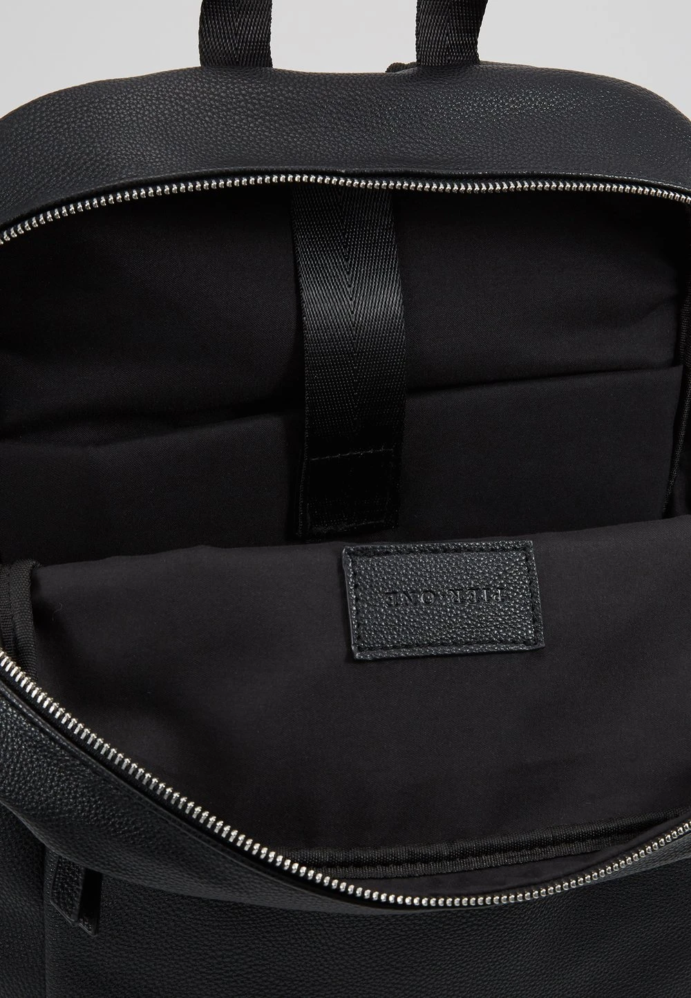 Pier One UNISEX – Sac à Dos Rabais Sacs Poche Pour Pc Portable 15 Pouces 7 Pier One UNISEX – Sac à Dos Rabais Sacs Poche Pour Pc Portable 15 Pouces – Image 5