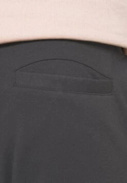 Pier One Pantalon De Survêtement Marchandise De Première Qualité Pantalons Normale Homme -Mode Vêtements Boutique 4dba7bd6995145a9b07e0b61cdb4749a