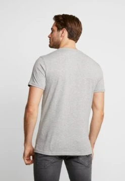 Pier One Prix Préférentiel T-shirt Imprimé T-shirts & Polos Col Rond Homme -Mode Vêtements Boutique 5236cdf3400946df9cd42154432fd434
