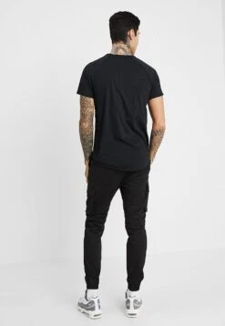 Un Tarif Préférentiel Pier One Pantalon Cargo Pantalons Normale Homme -Mode Vêtements Boutique 53b2bc3b189f42638b83c94f1e5a0848