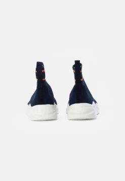 Pier One Baskets Montantes – Dark Blue Prix Gelé Baskets & Sneakers Rond Homme -Mode Vêtements Boutique 54654d4f4af64bbc831f0bc34d9d63f2