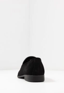 Pier One Mocassins Meilleure Qualité Mocassins Et Loafers Carré Homme 11 Pier One Mocassins Meilleure Qualité Mocassins Et Loafers Carré Homme -Mode Vêtements Boutique 54e48538c2e64383afaac7b5e96277a6