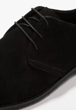 Pier One LEATHER – Chaussures à Lacets Qualité Excellente Derbies Et Richelieus Rond Homme -Mode Vêtements Boutique 5524d35a068644ab952fc6504ffe8312