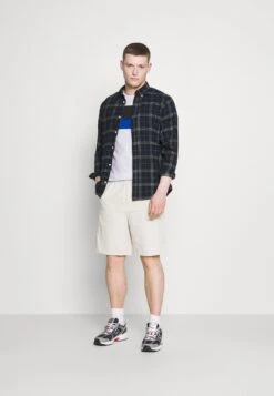 Pier One T-shirt Basique Qualité Garantie 100% T-shirts Col Rond Homme -Mode Vêtements Boutique 59804ac8821b488da6ec686f36373221