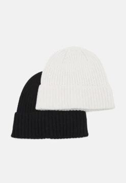 Pier One 2 PACK UNISEX – Bonnet Remise En Ligne Casquettes, Bonnets Et Chapeaux Couleur Unie -Mode Vêtements Boutique 5d71189ed76e4ee5bf99021fef75b47e 1