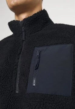 Pier One Sweat Polaire Prix Avantageux Sweats & Hoodies Col Camionneur Homme 18 Pier One Sweat Polaire Prix Avantageux Sweats & Hoodies Col Camionneur Homme -Mode Vêtements Boutique 5d9bb57b367b492885a4cc2a7516f013