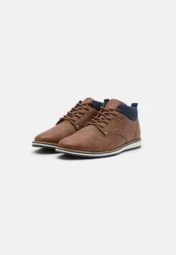 Pier One Prix Ourlé Chaussures à Lacets Derbies, Richelieus & Chaussures Bateau Rond Homme -Mode Vêtements Boutique 5ead5229cea74b4da07d4d32bc91a2b9