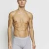 Pier One 3 PACK – Shorty Prix Ourlé Sous-vêtements & Chaussettes Normale Homme 2 Pier One 3 PACK – Shorty Prix Ourlé Sous-vêtements & Chaussettes Normale Homme -Mode Vêtements Boutique 5f1b4d063420409bab1bcc53ed1e30c2