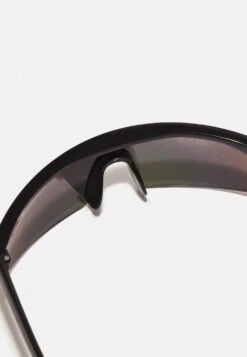 Pier One Prix Refroidis PRIDE UNISEX – Lunettes De Soleil Monoverre -Mode Vêtements Boutique 636ca0c9522b4a2981873359593e3af7