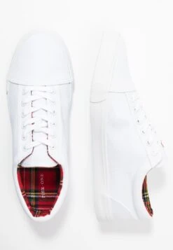 Pier One UNISEX – Baskets Basses Faible Prix Sneakers Rond -Mode Vêtements Boutique 63eef2a192b446deb8fe19186f9bbf6d