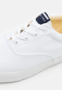 Pier One Prix Légers UNISEX – Baskets Basses Sneakers Rond -Mode Vêtements Boutique 64621ca3545849b597e5d033c6a679d7