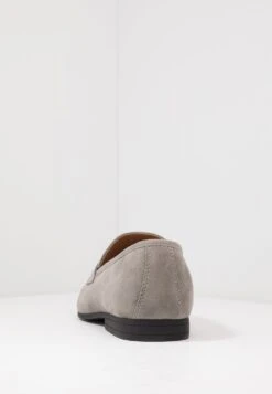 Prix Cassé Pier One Mocassins Chaussures De Ville Carré Homme -Mode Vêtements Boutique 65a8f344b72544e0b81aacdea30ceeef