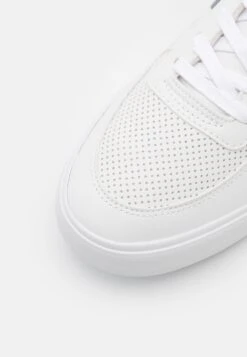 Pier One Prix Bradés Baskets Basses Sneakers Rond Homme -Mode Vêtements Boutique 6fc1404d3ac14f93826b2d8fe51822a9