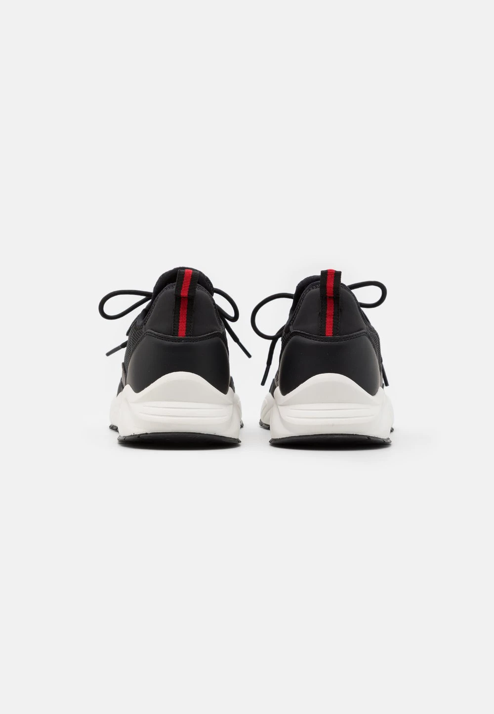 Prix Favorable Pier One UNISEX – Baskets Basses Baskets & Sneakers Rond 5 Prix Favorable Pier One UNISEX – Baskets Basses Baskets & Sneakers Rond – Image 3