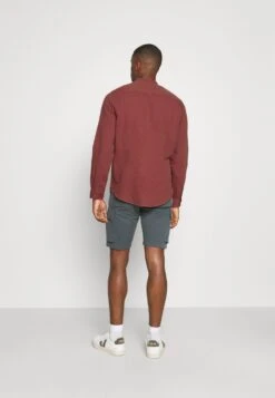 Pier One Chemise Bonne Qualité Chemises Col Mao Homme -Mode Vêtements Boutique 70c8d766956e4aa9bdb169a7b68c452a