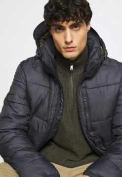Pier One 50% Off De Vente Pullover Pulls Et Gilets Col Camionneur Homme -Mode Vêtements Boutique 73da2bc78e1f427496434537acfff850