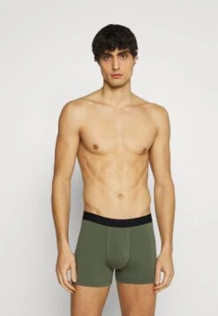 Pier One Faible Prix 5 PACK – Shorty Sous-vêtements & Chaussettes Normale Homme -Mode Vêtements Boutique 76634e6b17124de78c3df4cd9552b08e