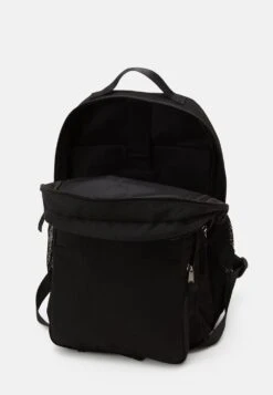 Soldes En Ligne Pier One UNISEX – Sac à Dos Sacs Compartiment Pour Pc Portable -Mode Vêtements Boutique 7736fc0b4c2649158d8e817c46ad0a29